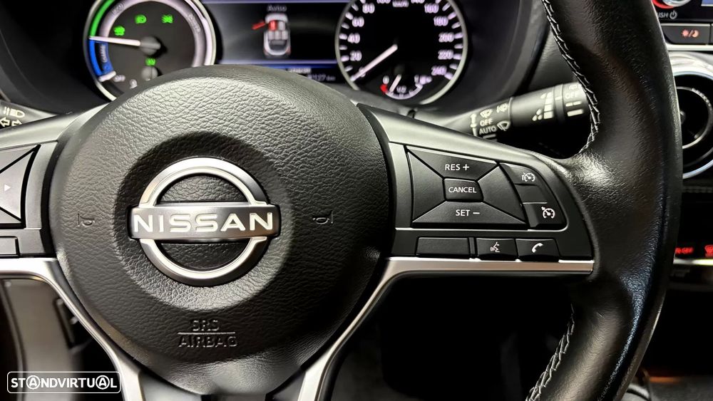 Nissan Juke 1.6 Hybrid Acenta - 27