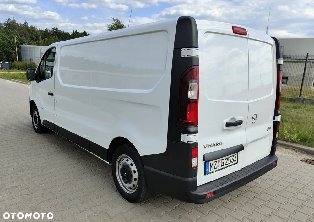 Opel Vivaro - 4