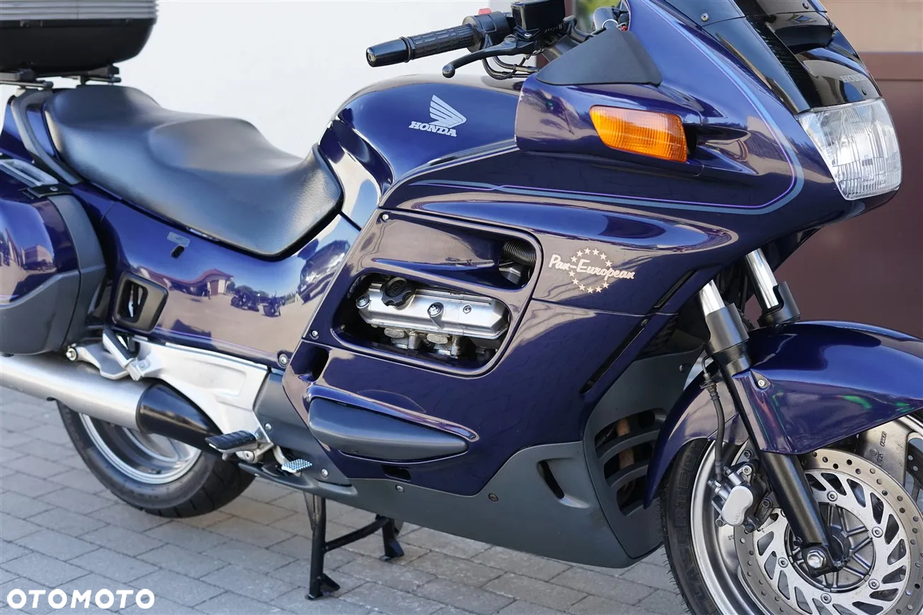 Honda ST - 11