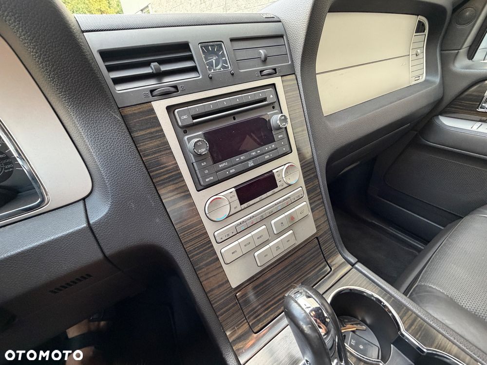 Lincoln Navigator 5.4 4WD Ultimate - 13