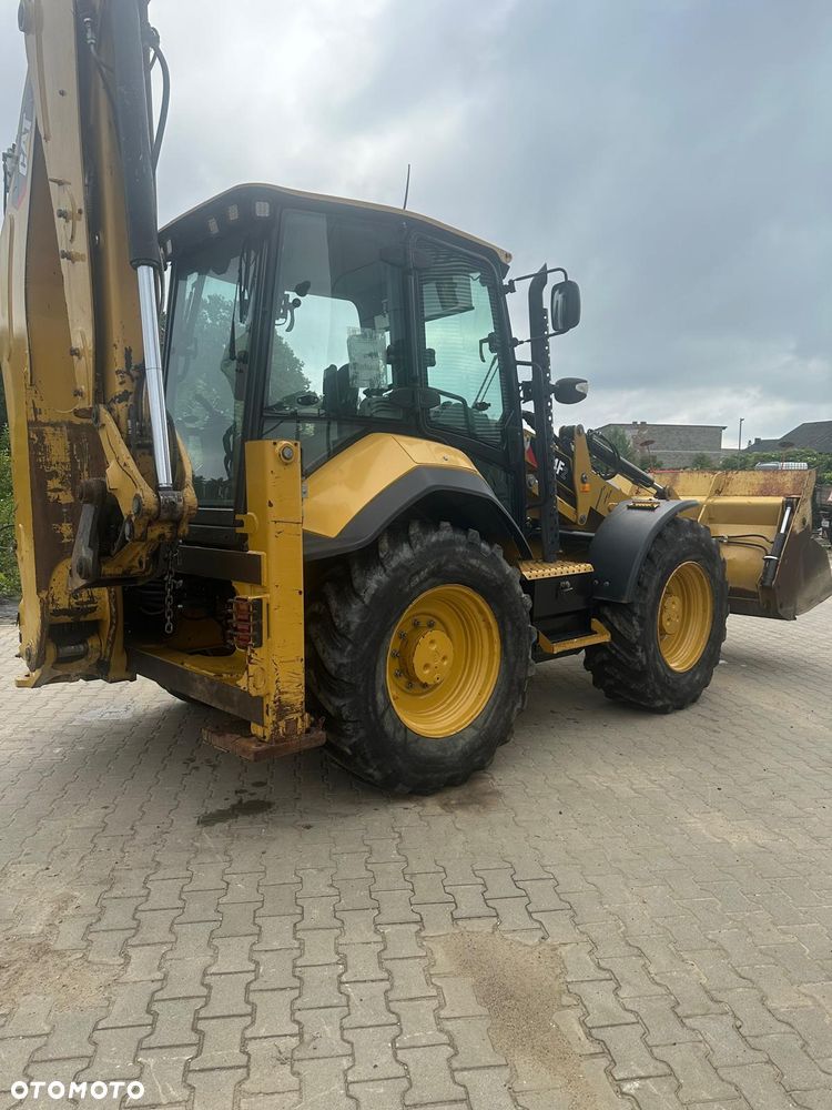 Caterpillar 444 F2 - 6