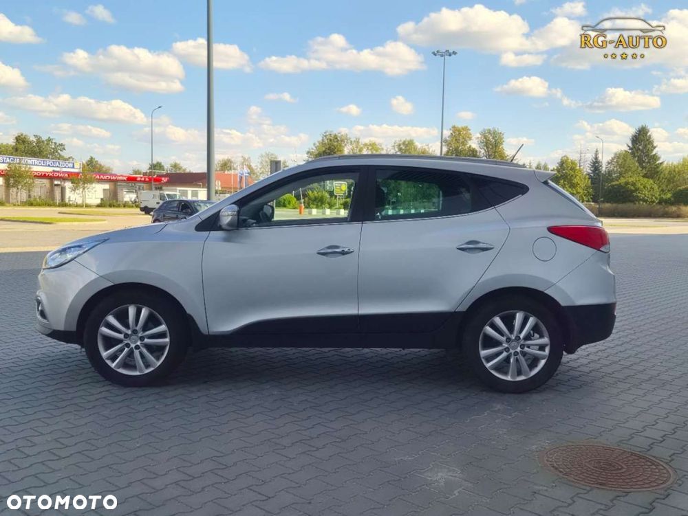 Hyundai ix35 - 11