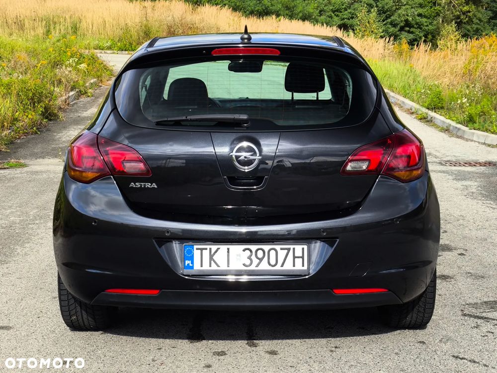 Opel Astra IV 1.7 CDTI Cosmo - 12