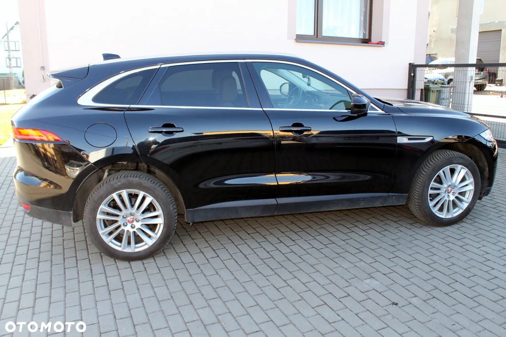 Jaguar F-Pace 2.0 i4D AWD Chequered Flag - 5
