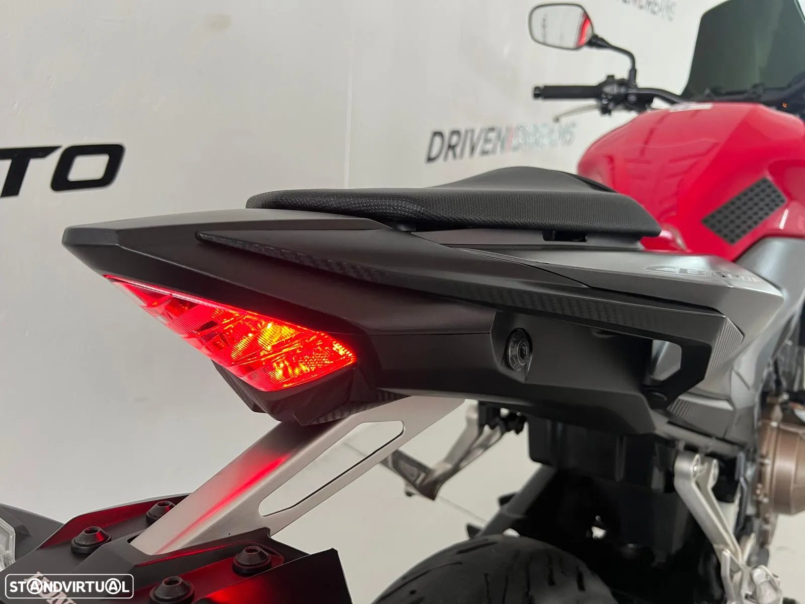 Honda CB 500F - 10