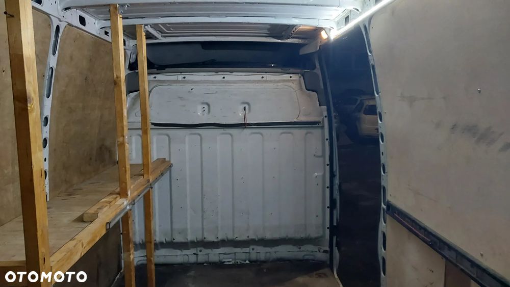 Opel Movano - 10