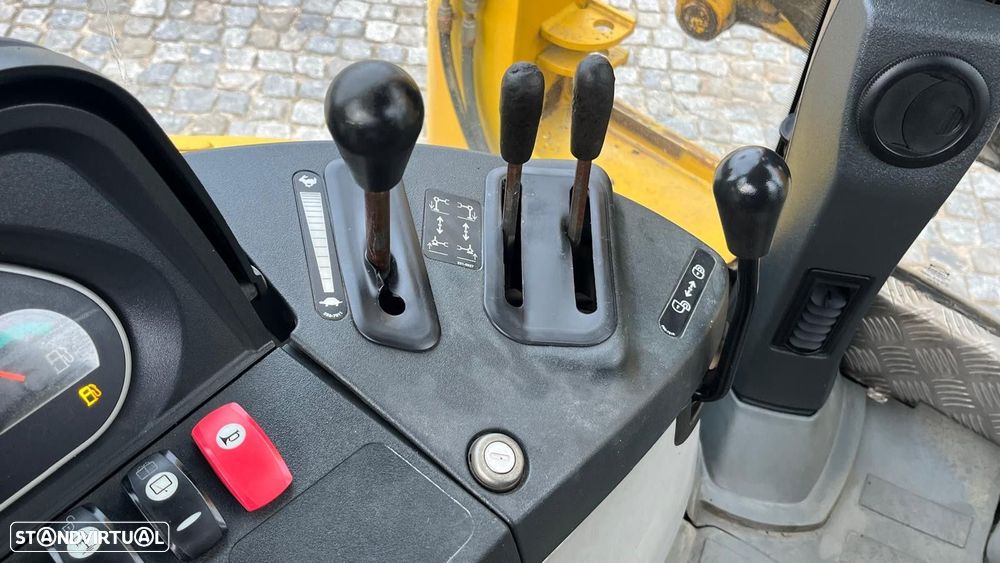 Caterpillar 428D 428 F TEM 3 BALDES - 11