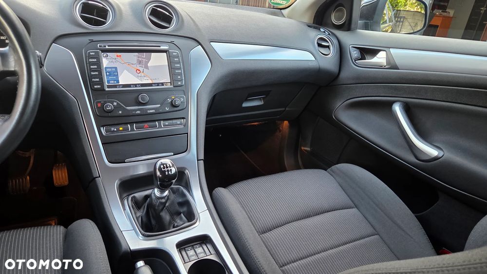 Ford Mondeo 2.0 TDCi Viva Titanium - 30