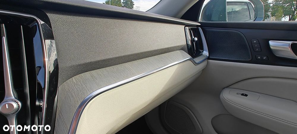 Volvo V60 Cross Country D4 AWD - 15