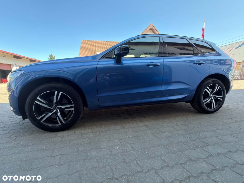 Volvo XC 60 T4 R-Design - 9