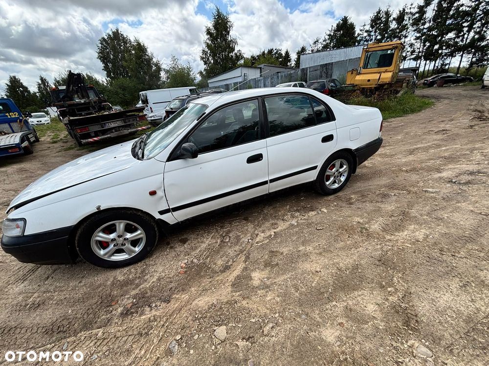 Toyota Carina 1.6 XLi - 7