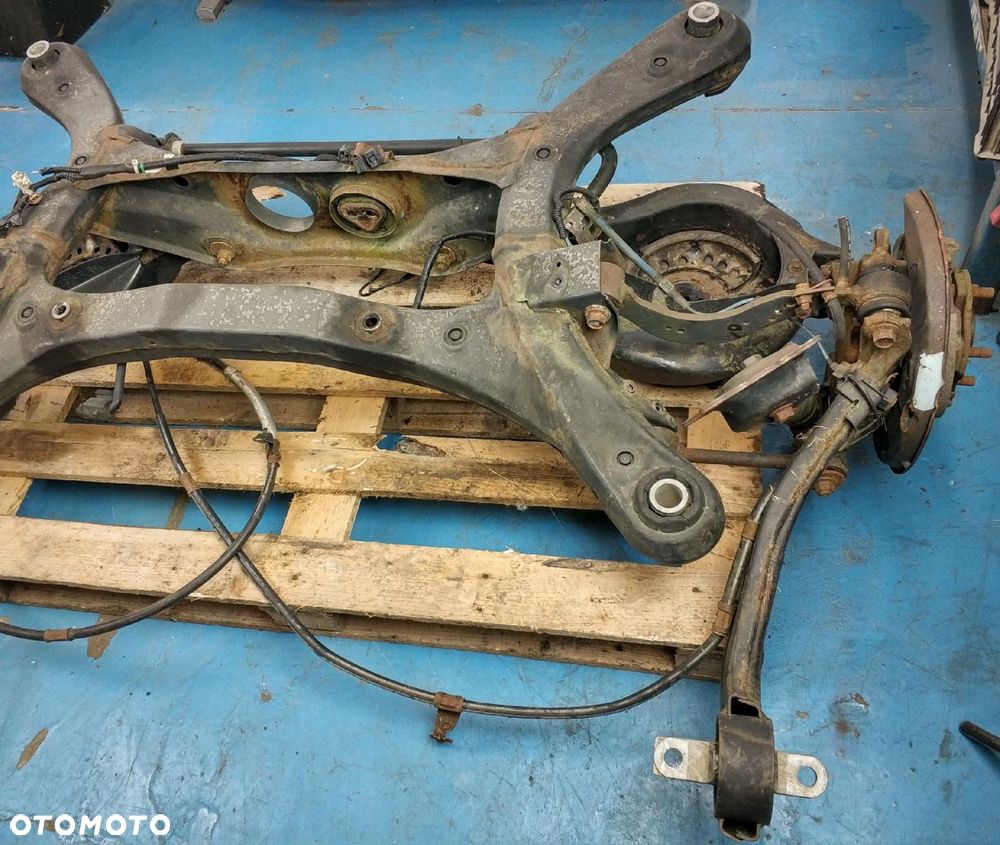 sanki kołyska wahacze zwrotnica tył LEXUS RX 350 3 - 4