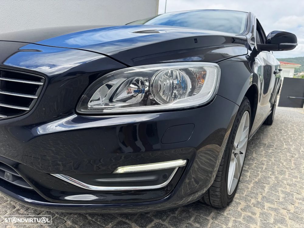 Volvo V60 D6 Twin Engine Geartronic Summum - 31