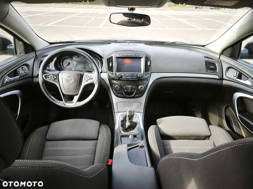 Opel Insignia - 15