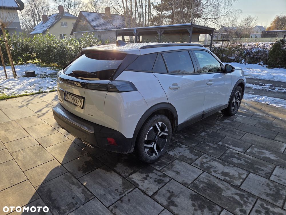 Peugeot 2008 1.2 Pure Tech GPF Allure S&S EAT6 - 3