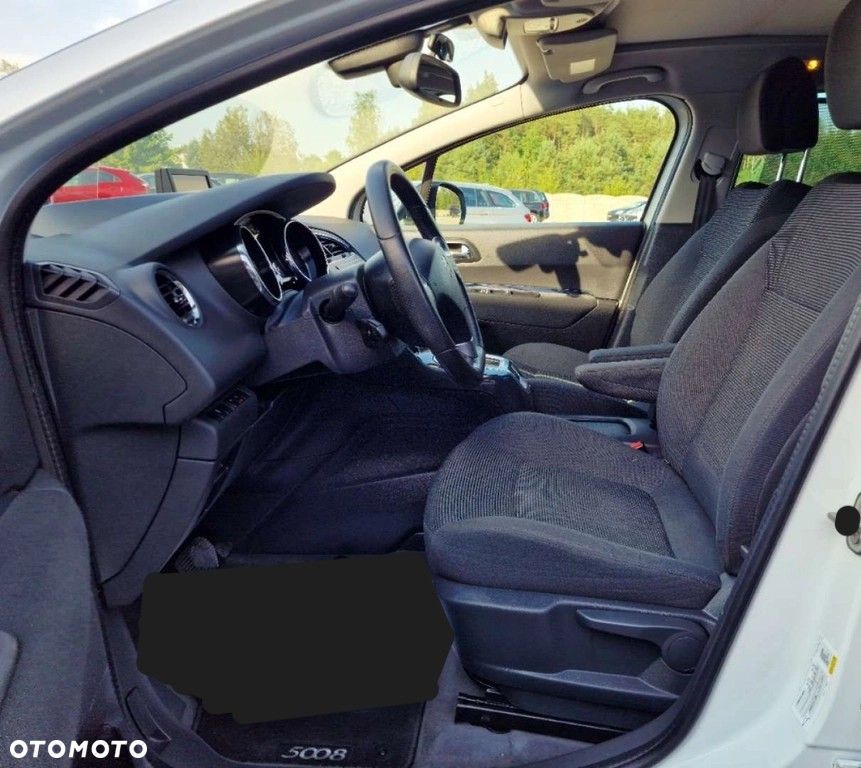 Peugeot 5008 1.6 THP Allure 7os - 12