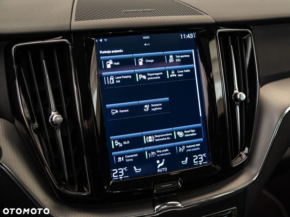 Volvo XC 60 - 25