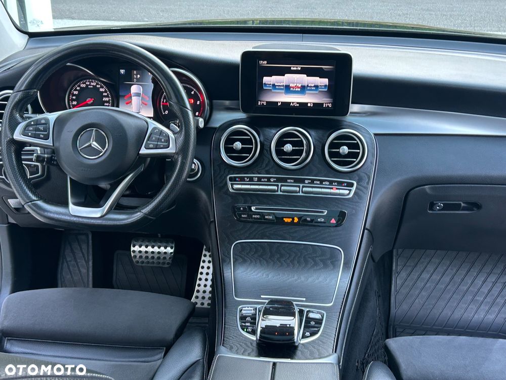 Mercedes-Benz GLC - 24