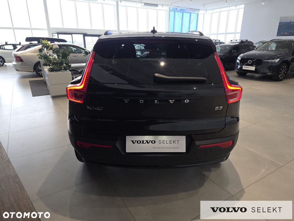 Volvo XC 40 - 8
