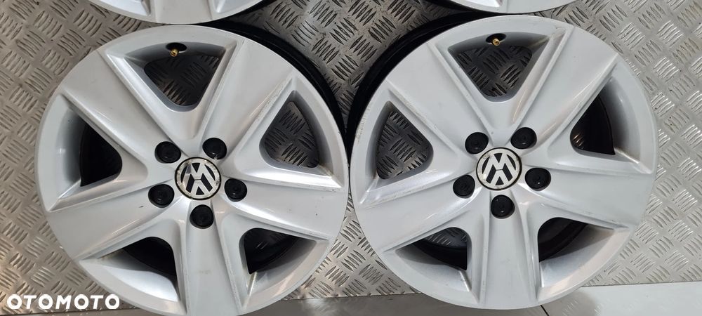 VW Golf VI Felgi Stalowe 16 5x112 - 3