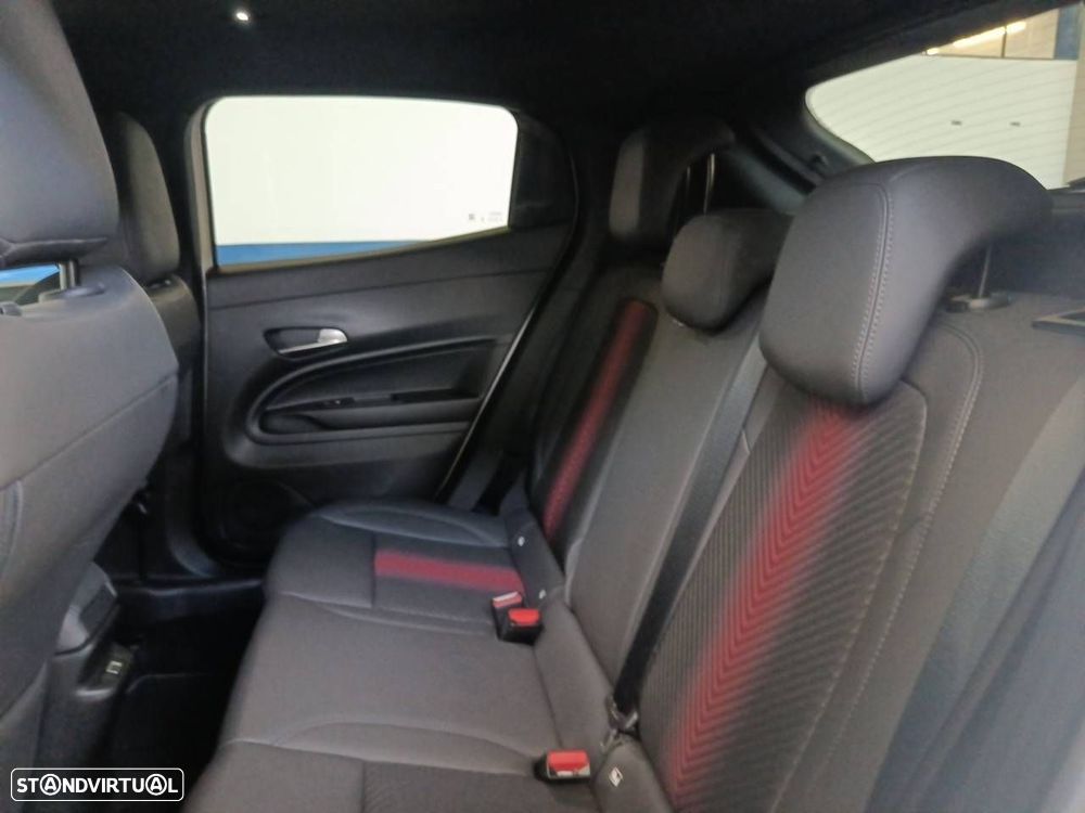 Alfa Romeo Junior 1.2 Speciale eDCT6 - 10