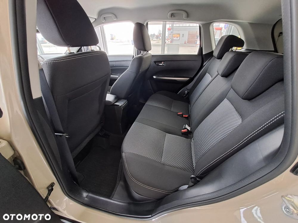 Suzuki Vitara 1.4 Boosterjet mHEV Premium Plus 2WD - 10