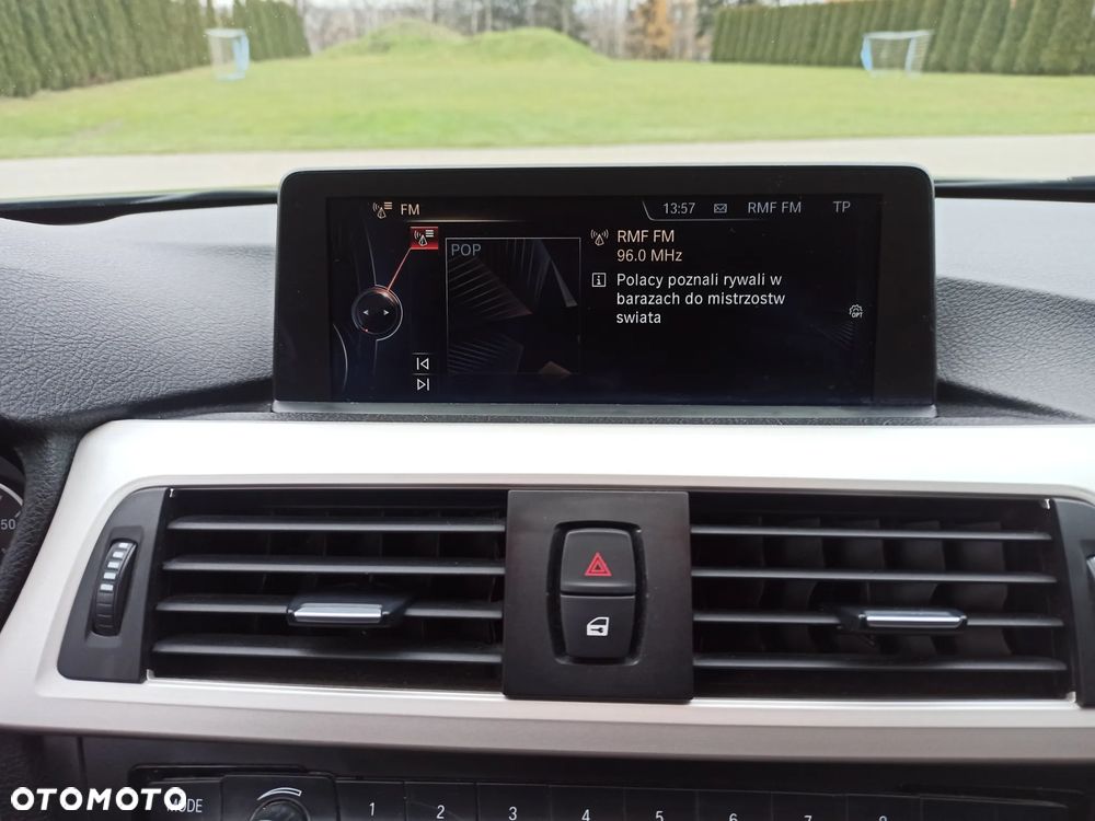 BMW Seria 3 - 23