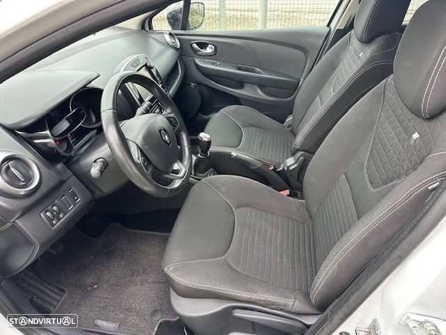 Renault Clio Sport Tourer 1.5 dCi Limited - 12