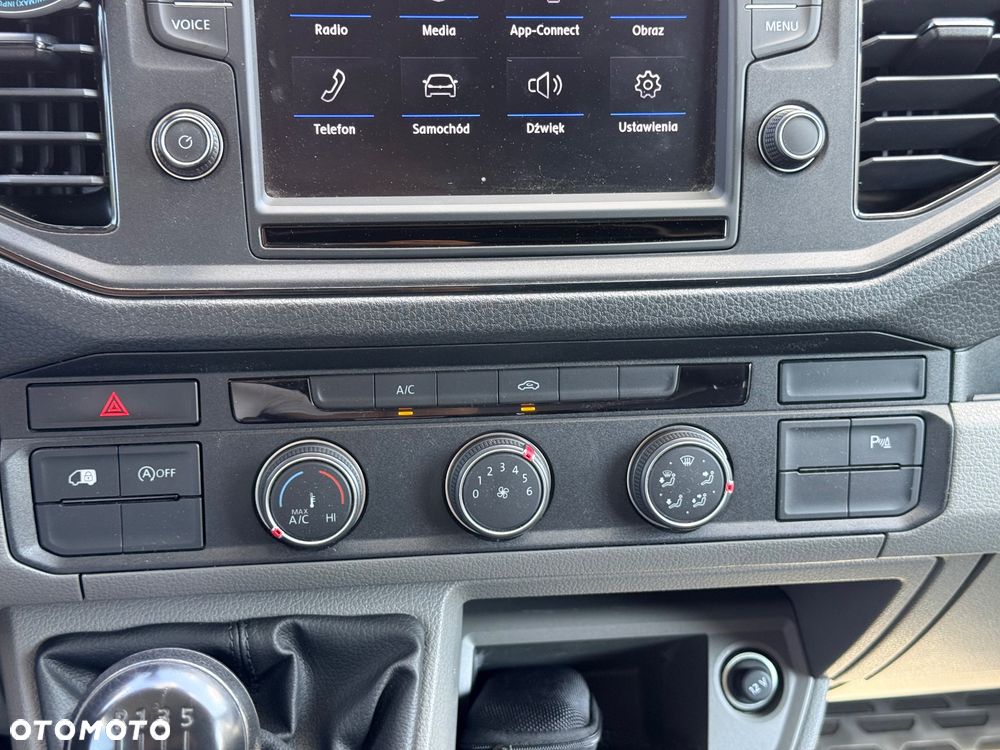 Volkswagen Crafter - 13