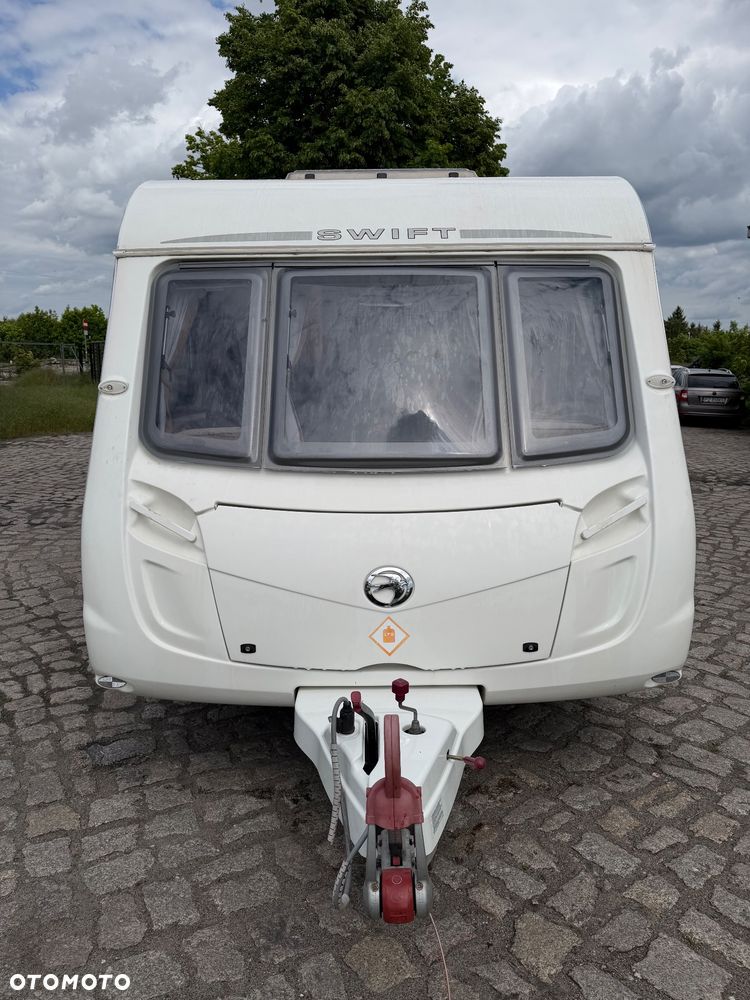 SWIFT Charisma 220 - 3
