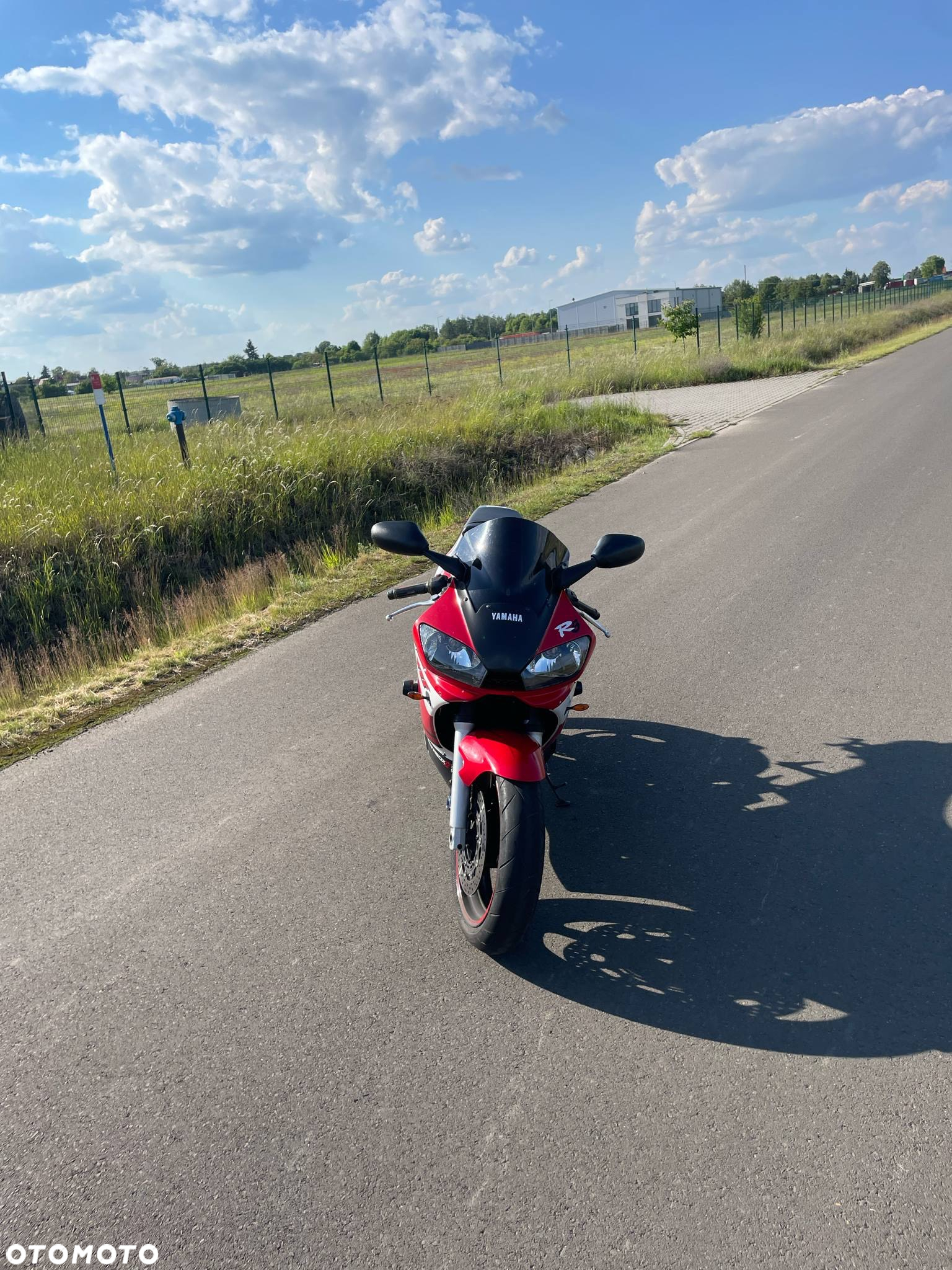 Yamaha R6 - 32