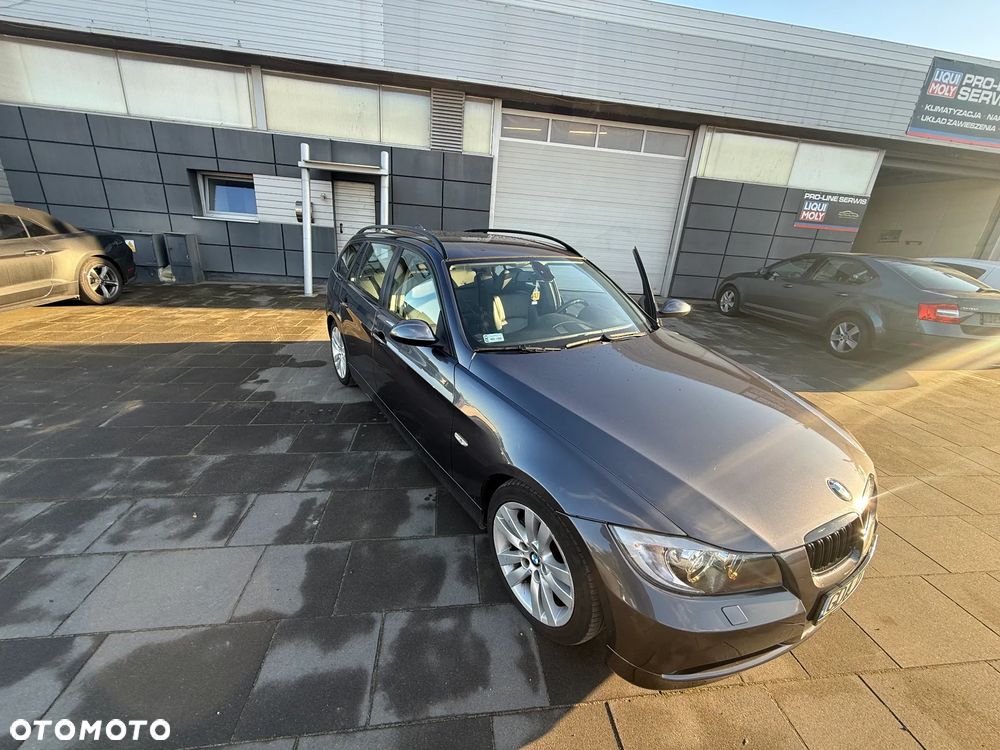 BMW Seria 3 - 12