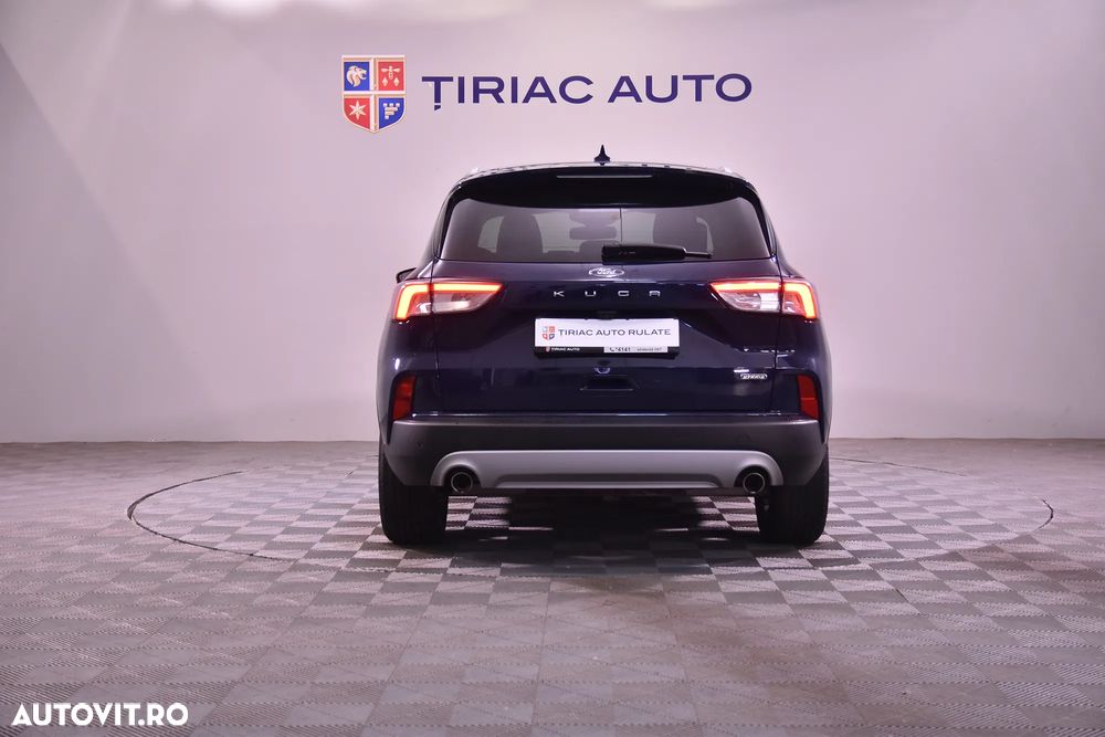 Ford Kuga - 4