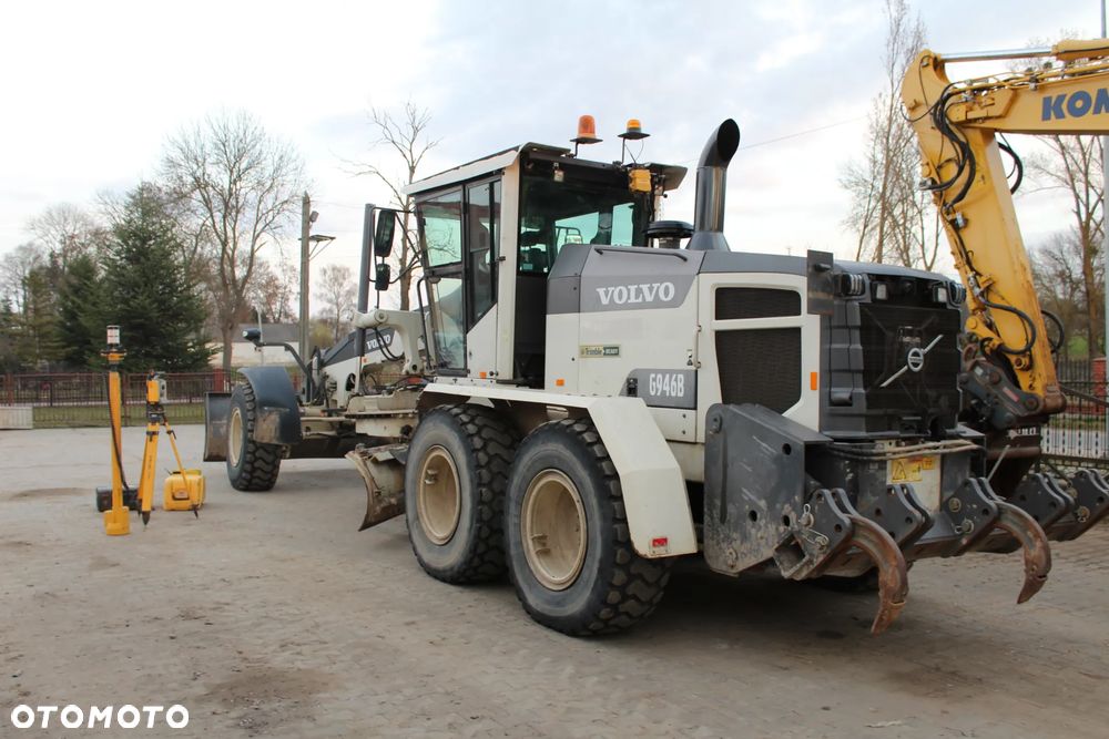 Volvo Równiarka G 946 B - 6