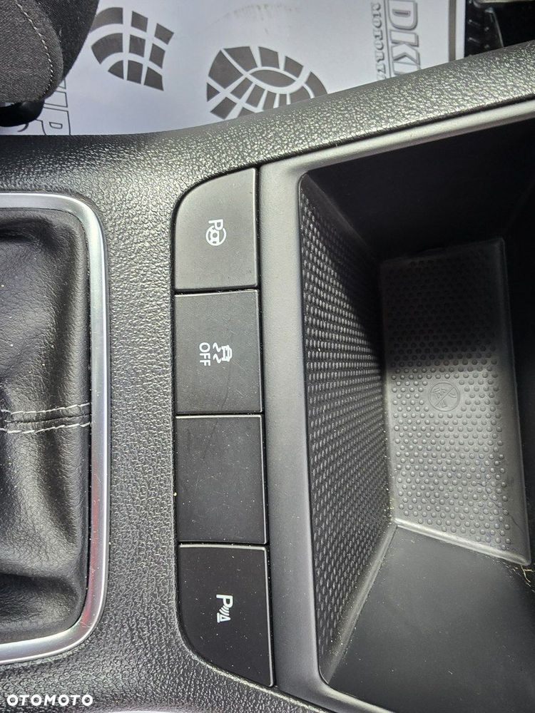 Volkswagen Golf Plus - 25