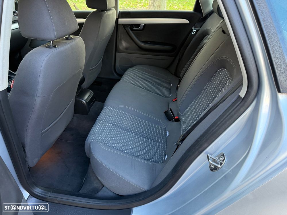 SEAT Exeo 2.0 TDI Reference - 15