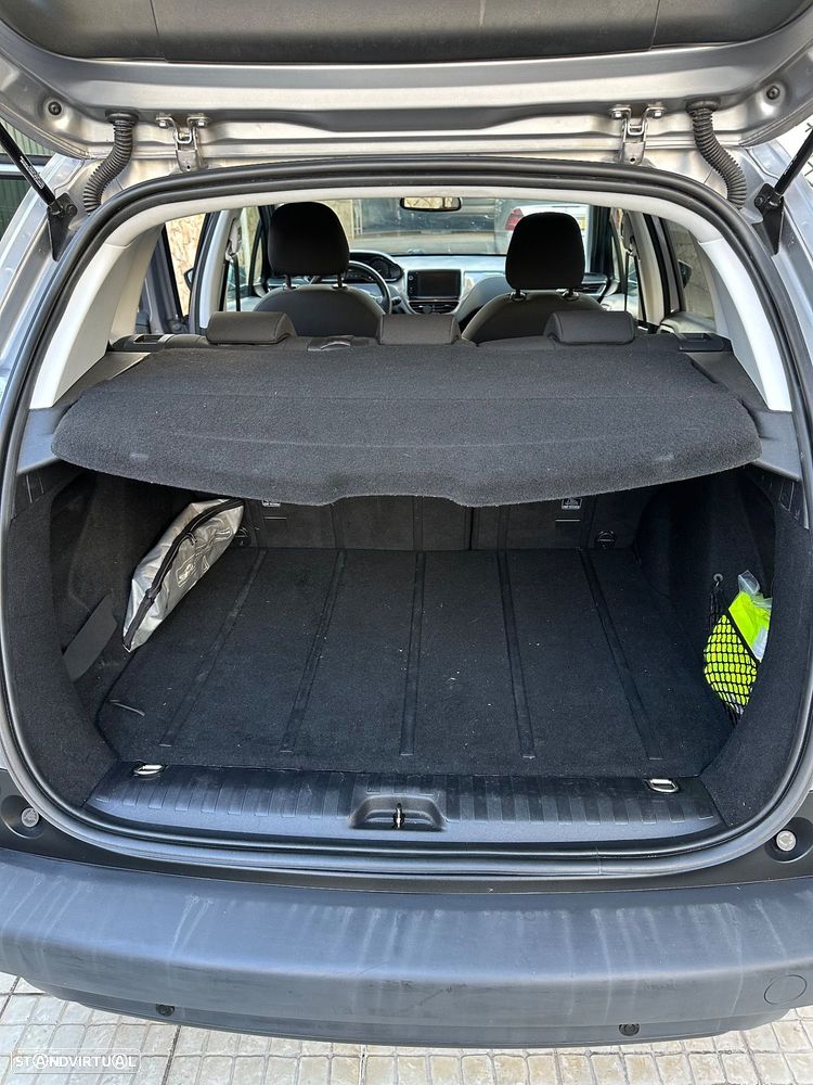 Peugeot 2008 1.2 PureTech Style - 11