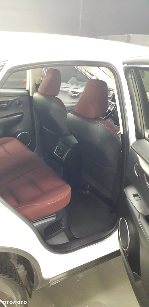 Lexus NX 200t Elite AWD - 7