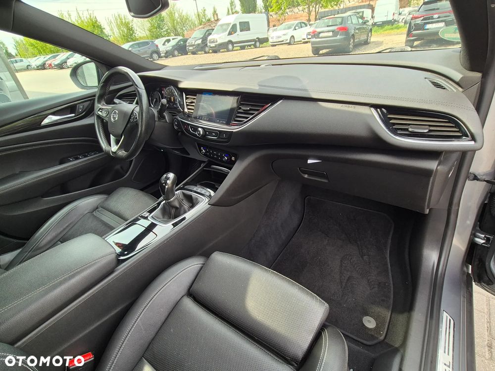 Opel Insignia 2.0 Business Innovation - 33