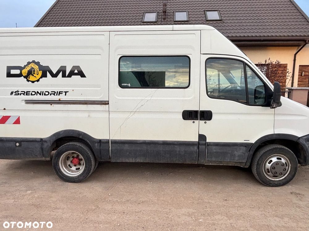 Iveco DAILY 35J12 - 4
