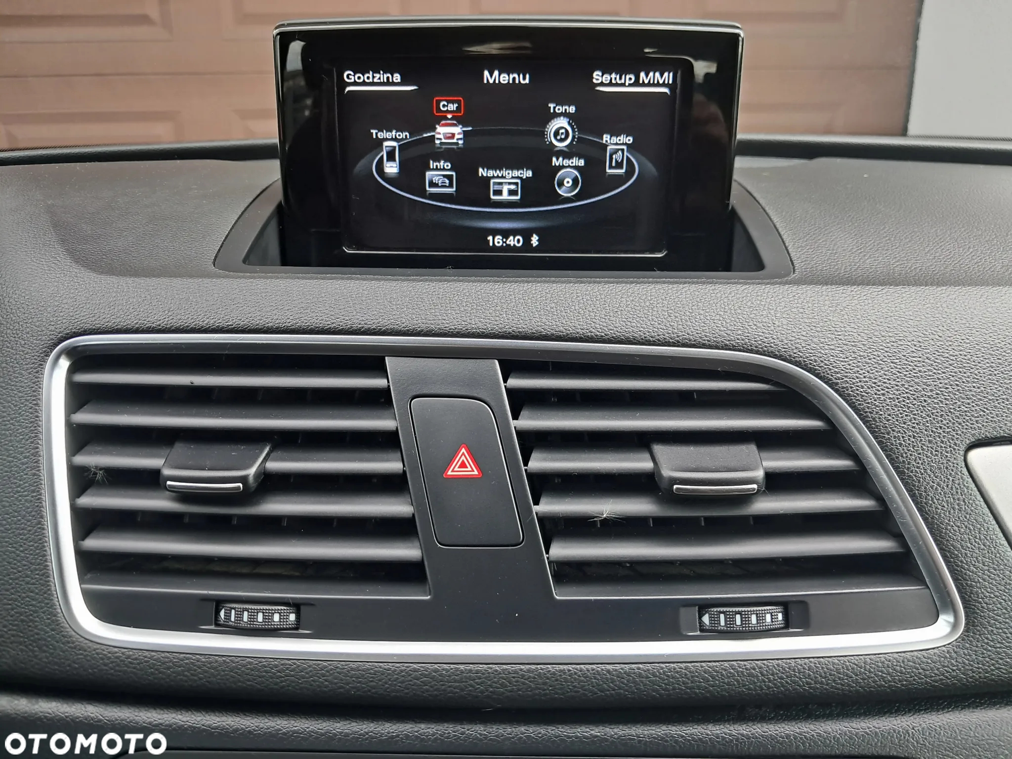Audi Q3 2.0 TDI Quattro S tronic - 32