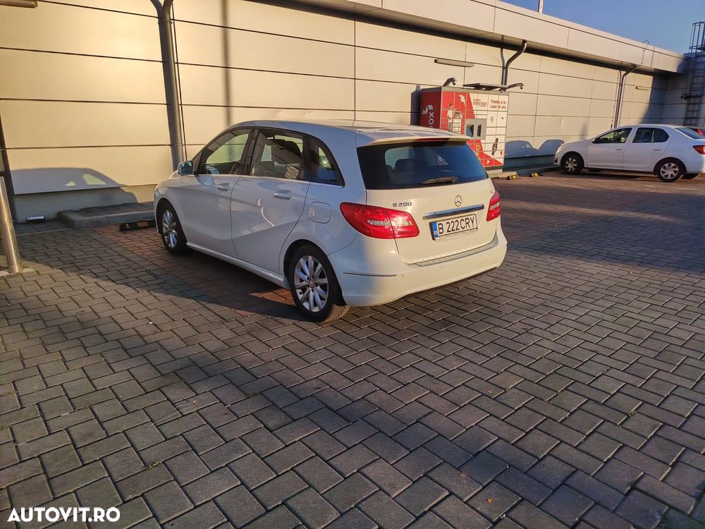 Mercedes-Benz B 200 - 6