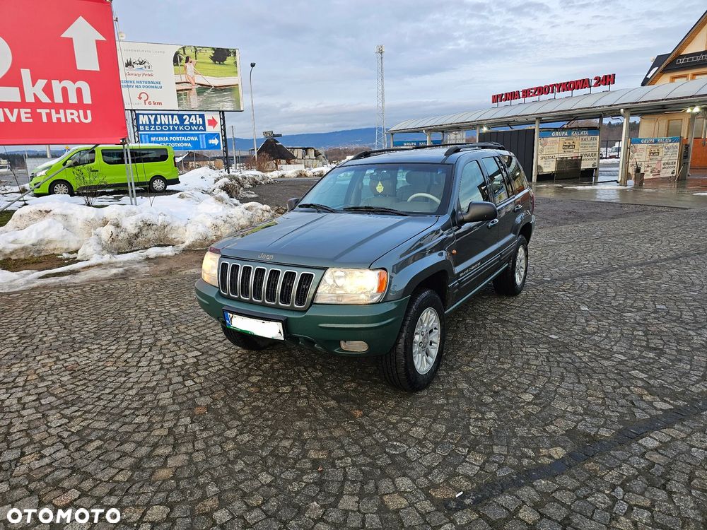 Jeep Grand Cherokee - 1
