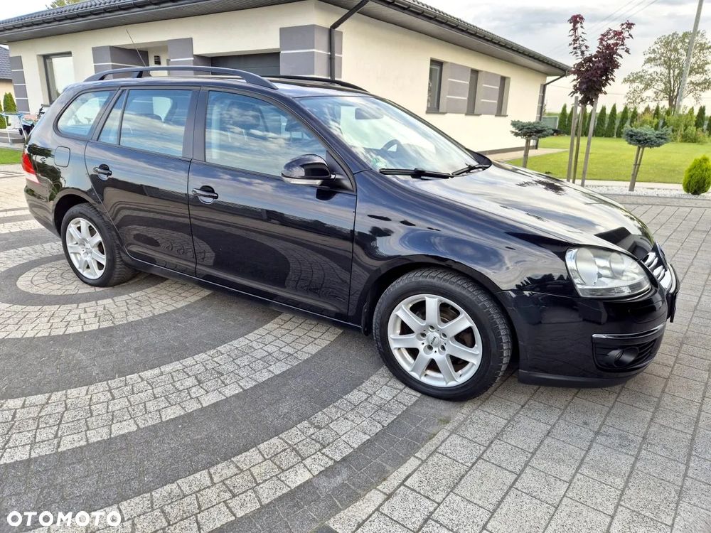 Volkswagen Golf - 4