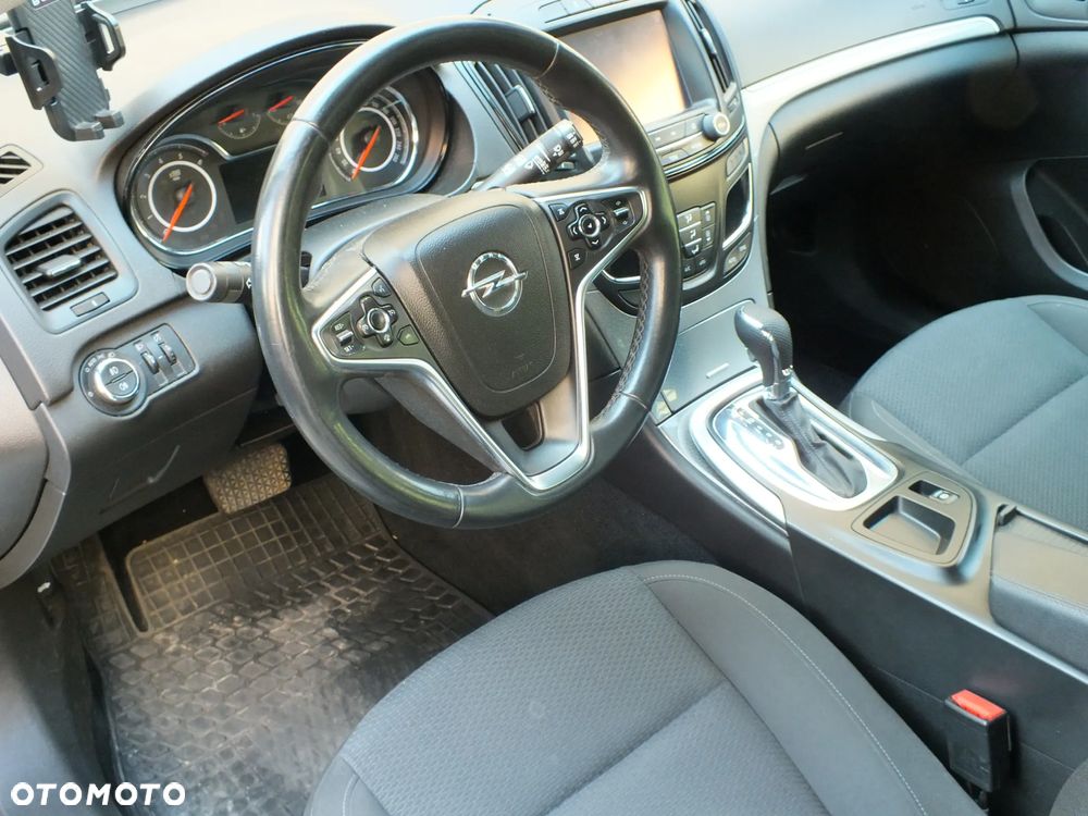 Opel Insignia - 9