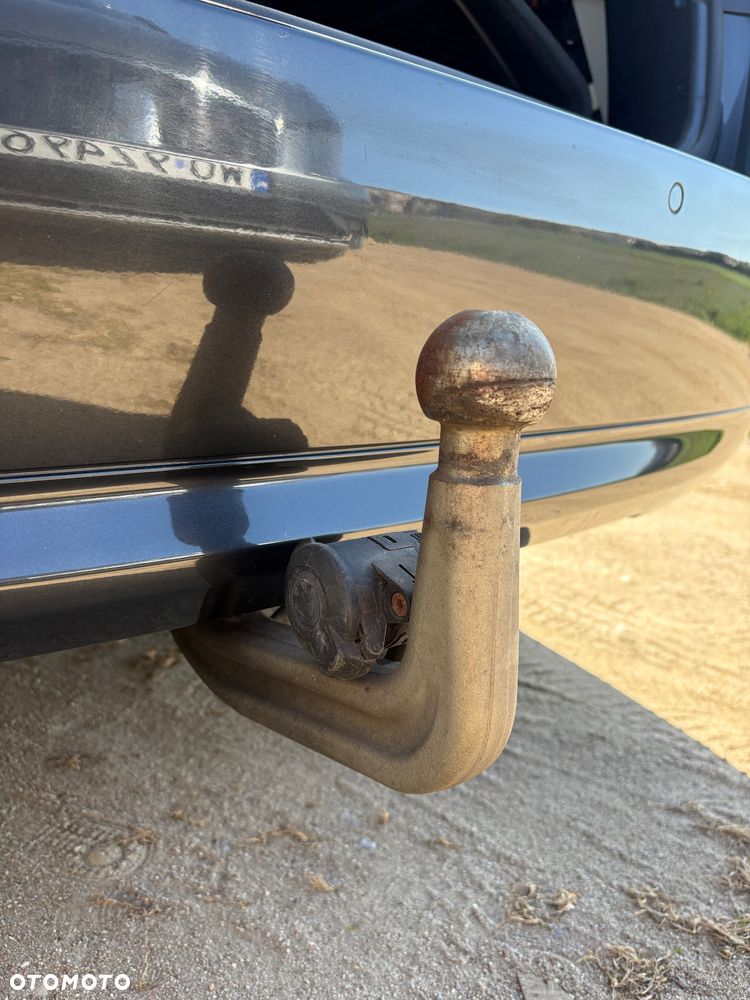 BMW Seria 5 525d - 30