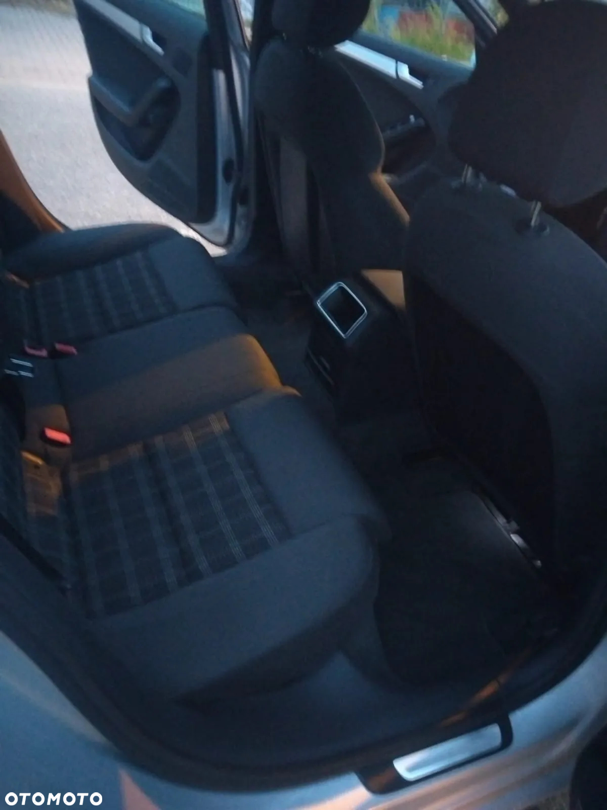 Audi A4 2.0 TDI - 14