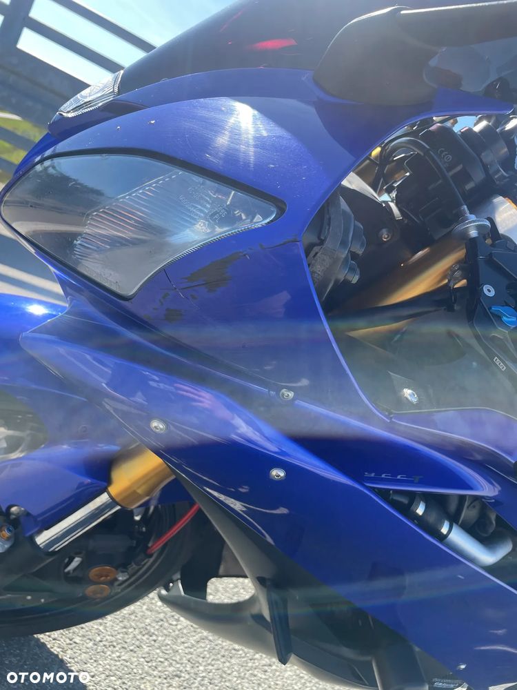 Yamaha R6 - 7