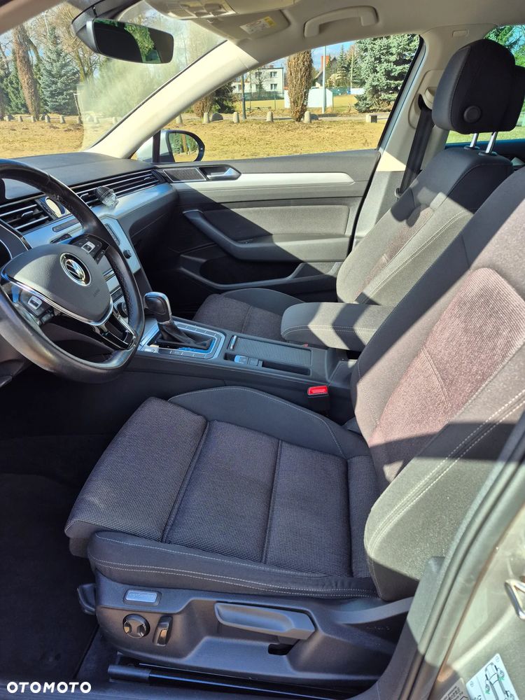 Volkswagen Passat 2.0 TDI BMT Comfortline DSG - 8