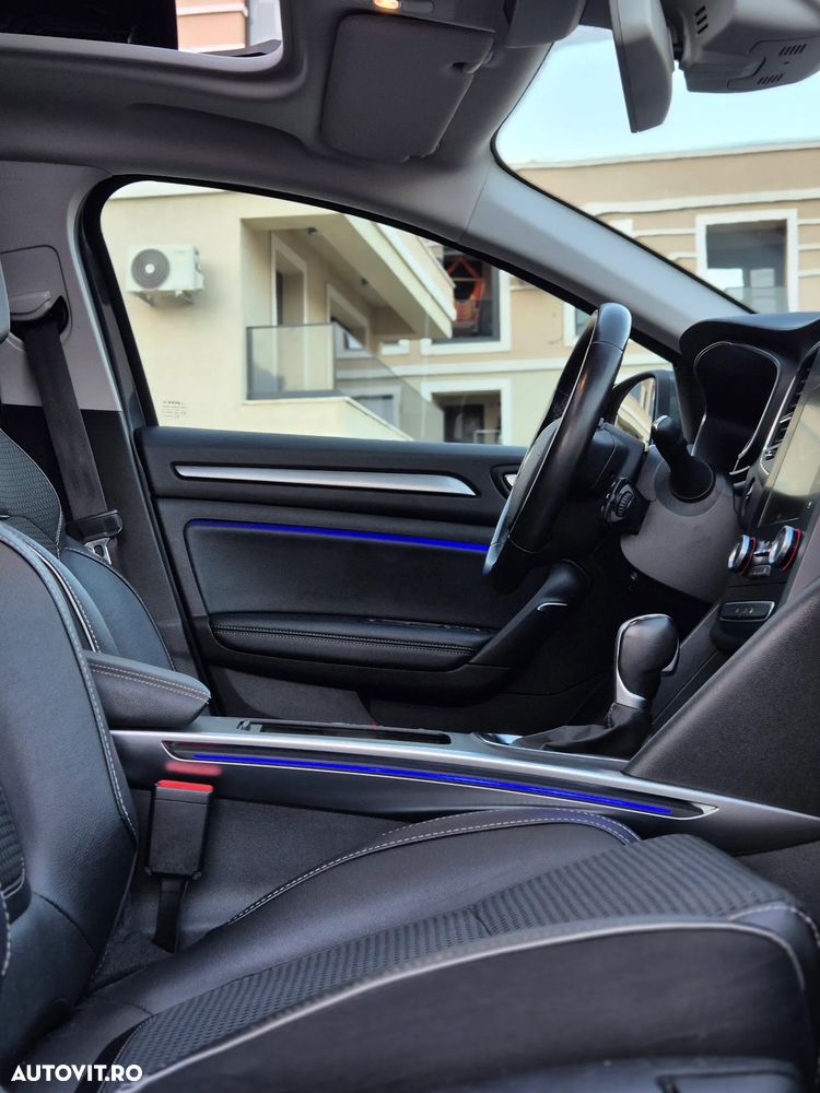 Renault Megane - 18